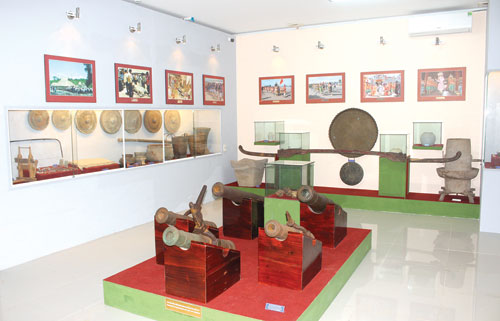 Cổ vật trưng bày tại Bảo tàng Bình Thuận.​
