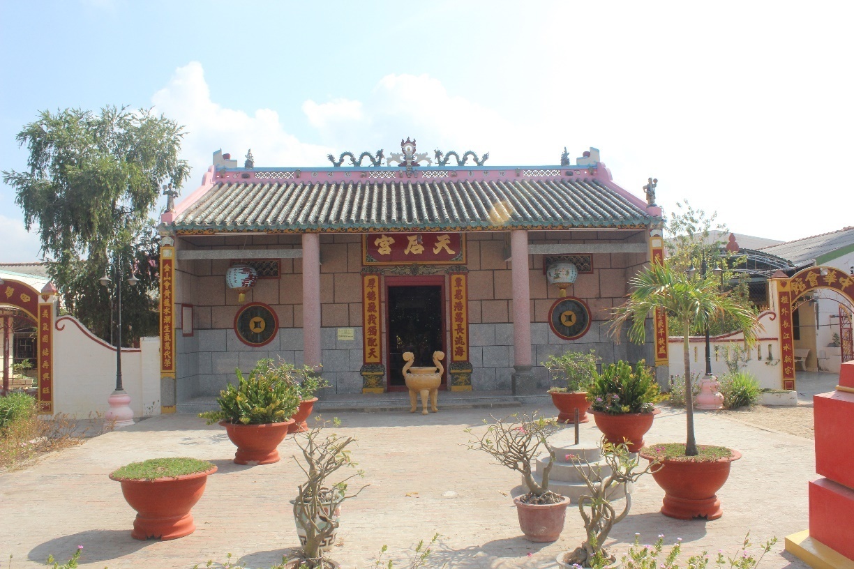 Chính điện chùa Bà Thiện Hậu